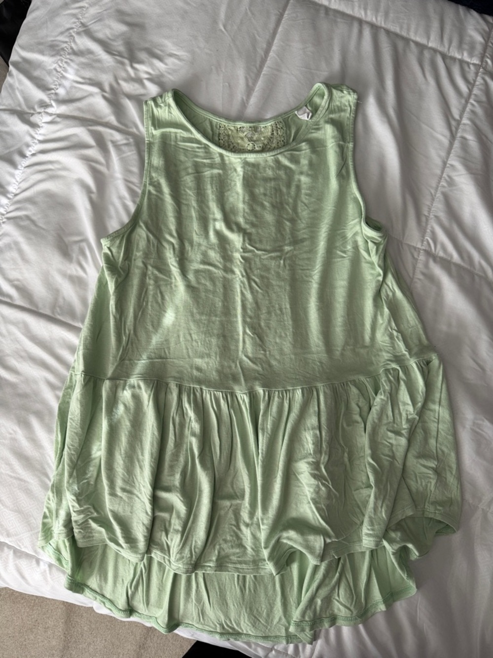 Sleeveless Peplum Tank Top in Light Green